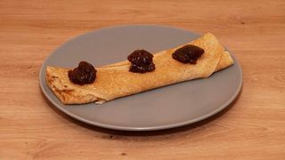 Slatka palačinka Poljubac bobica