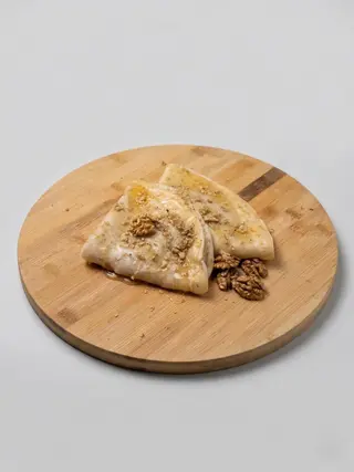 Palačinka  sa medom i orasima