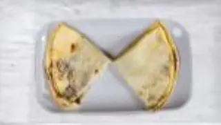 Slatke palačinke sa kremom i bananom