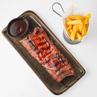 Slow ribs s prilogom