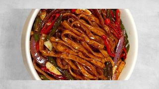 Soy sauce fried noodles