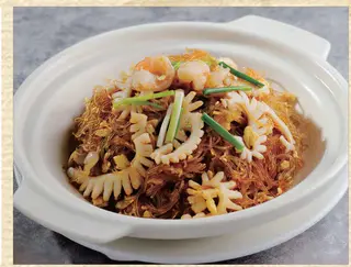 064 Spaghetti di soia frutti di mare