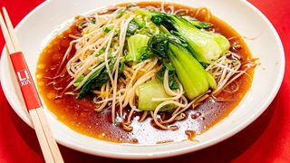 Spaghetti con olio ai cipollati