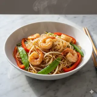 Spaghetti di soia con gamberi e verdura