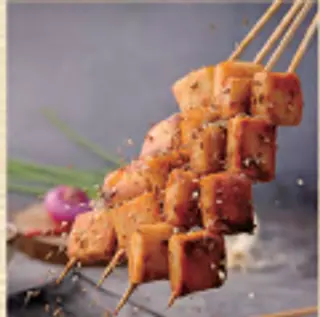 Spiedini di tofu al pesce