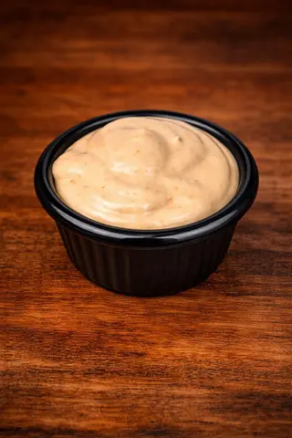 Srirracha mayo sos