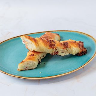 Štapovi pancetta i kačkavalj