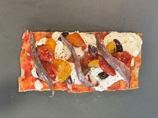 Stracciatella con acciughe del Cantabrico