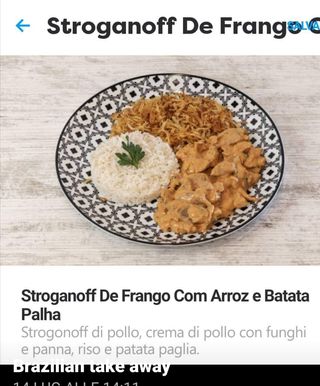 Strogonoff de frango acomp de arroz e batata palha