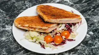 Suvi vrat i Kačkavalj tost