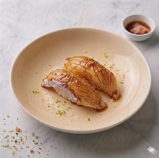 59 Nigiri Suzuki flambé