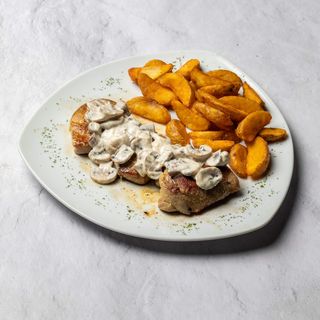 Svinjski medaljoni sa pečurkama