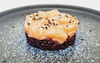 Ta4.Tartare black