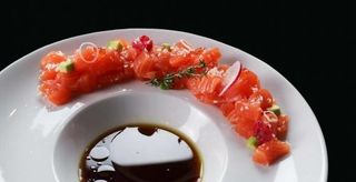 Tartare salmone