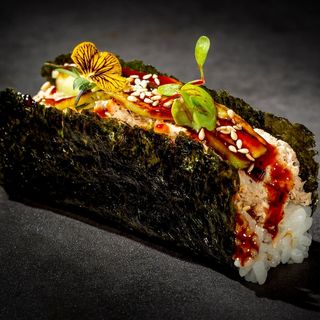 TE4. Temakizushi miura