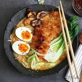 Tonkostu shio ramen