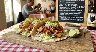 Tacos di pollo (marinato)