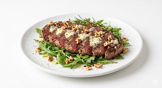 Tagliata di manzo, gorgonzola e noci