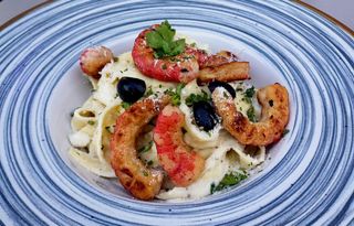 Tagliatelle shrimp with sheep cheese