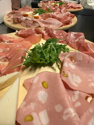 Tagliere di salumi e formaggi