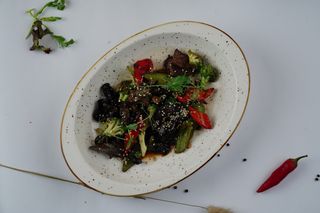 Теплый салат с грибами (250г)