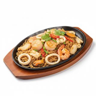 641 - Spaghetti di riso con frutti di mare alla piastra