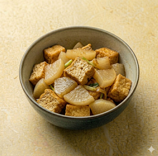 Tofu fritto con ravanello