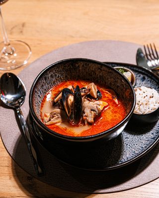 Том ям с морепродуктами (450 гр)