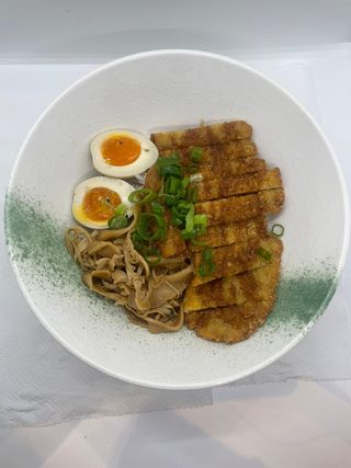 61 Tonkatsu don