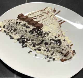 Topljeni kinder palačinka