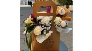 Fresh flower torbica