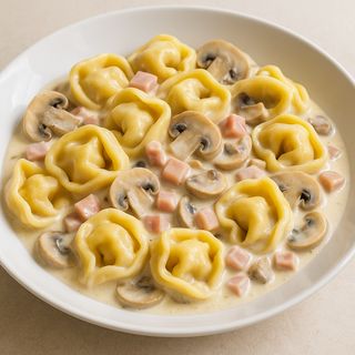 Tortellini alla boscaiola