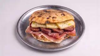 Tost sendvič