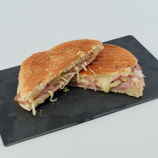Tost sa šunkom