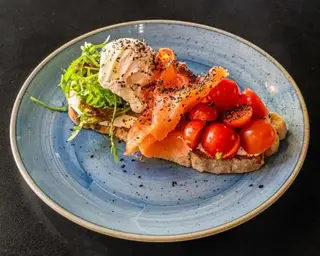 Tosta de Salmão Fumado