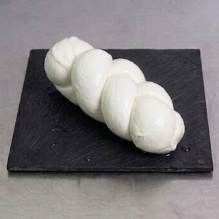 Treccia di fior di latte 350 g