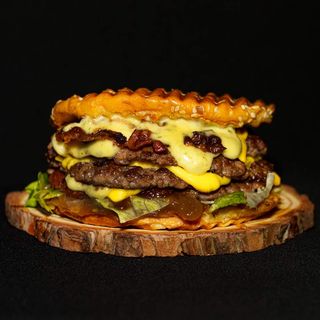 Triple Pesto Green Press burger