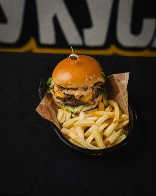 Triple smash burger Kapitalac 700 g