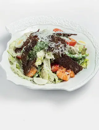 Цезарь с креветками (320г)