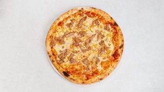 Tuna pizza 32cm