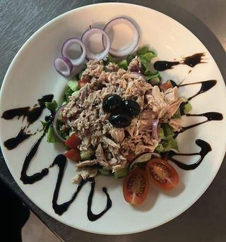 Tuna salata