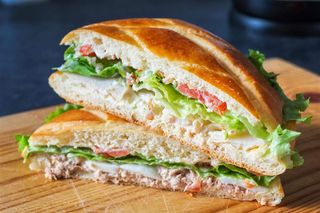 Tuna sendvič