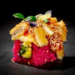 U07. Pink chicken roll