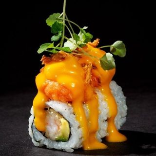 U12. Ebiten mango salmon roll