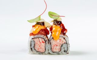 U28. Surimi tartufo roll