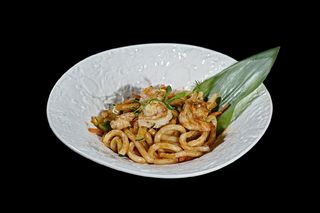 Udon con gamberi