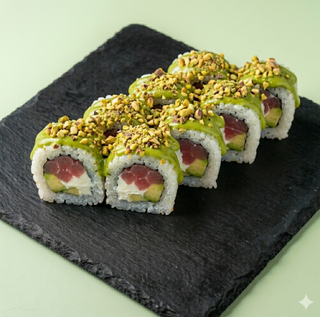 62. Uramaki pistacchio