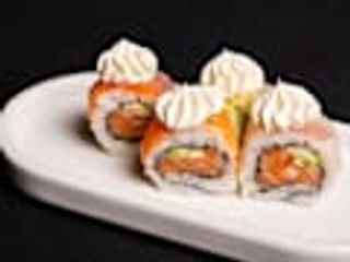 115. Uramaki rainbow roll