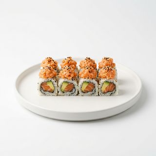 Uramaki spicy sake