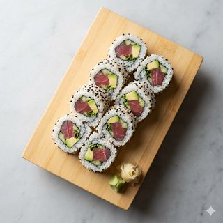 98.Uramaki tuna